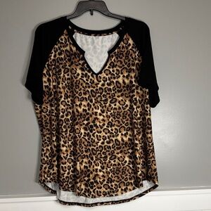 Amazon Women’s Leopard Raglan Short Sleeve Top - Black and Brown